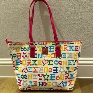 NWT Dooney & Bourke Wren Large Zip Tote